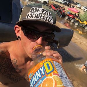 Meet your Posher, Tanner